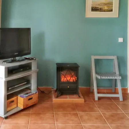 Charming House In With Pool Vakantiehuis *