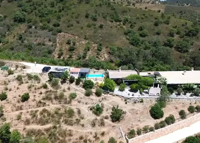 Ferienhaus Charming House In With Pool Alte